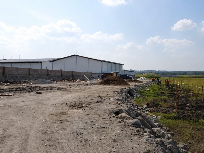 Pekerjaan Batu Kali dan Pagar Keliling Lahan Jombang, Jombang