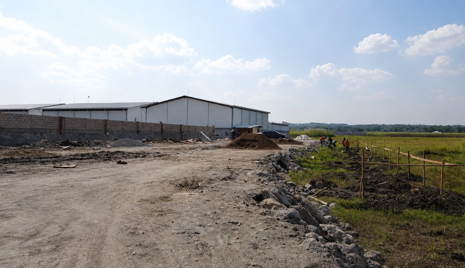 Pekerjaan Batu Kali dan Pagar Keliling Lahan Jombang, Jombang